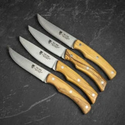 Claude Dozorme Set Of 4 XL Steak Knives In Oak Gift Box - Olive Wood Handles