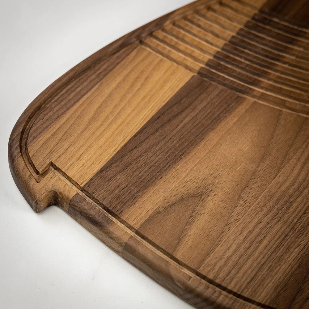Rio Lindo Birdy Walnut Cutting Board - Large 4 Rio Lindo Birdy Walnut Cutting Board - Large - Image 2