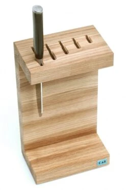 Kai C-shaped Knife Block - Made Of Oak Wood -Kitchen Knife Store kai c shaped knife block made of oak wood 2