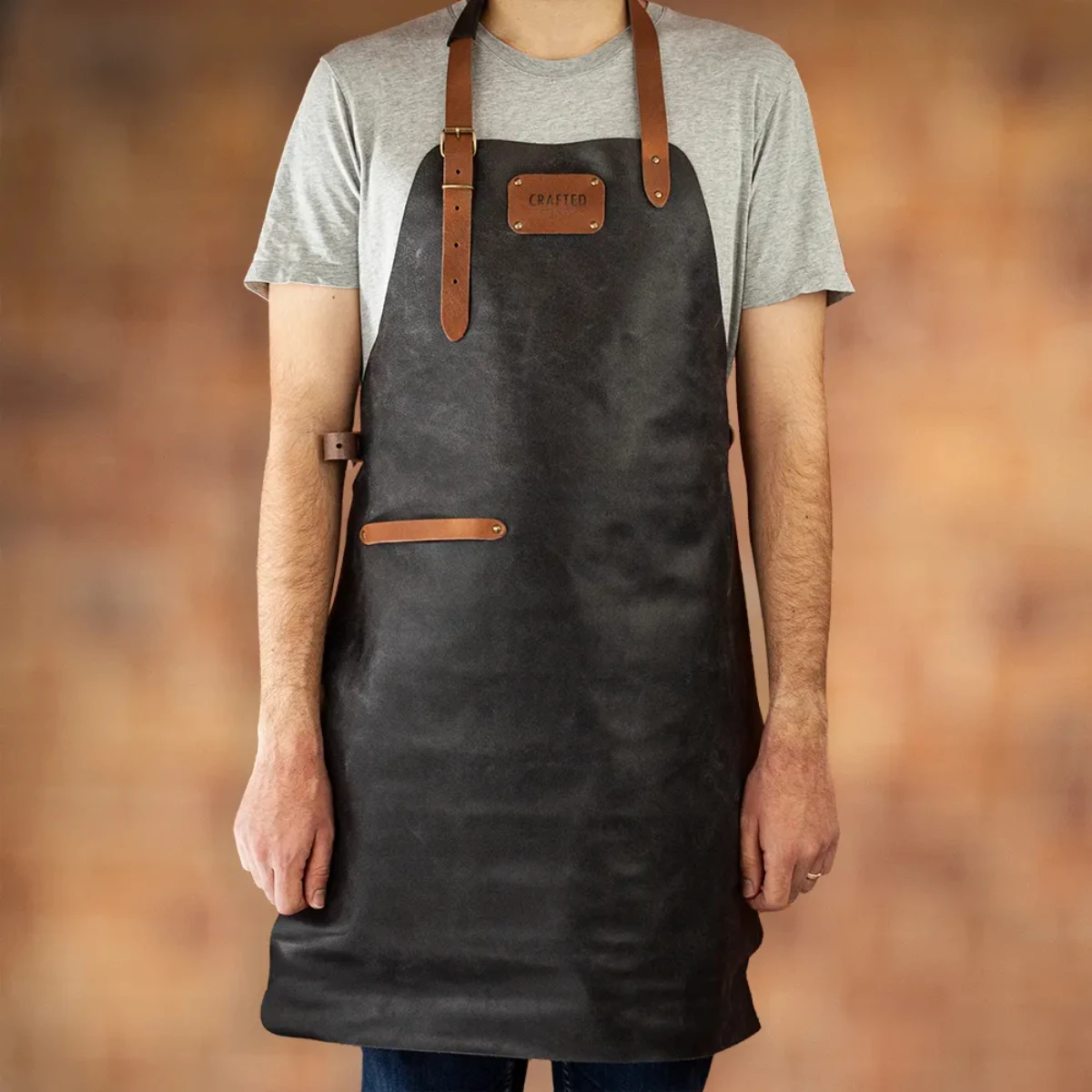 Crafted Rustic Leather Apron 6 Crafted Rustic Leather Apron - Image 4