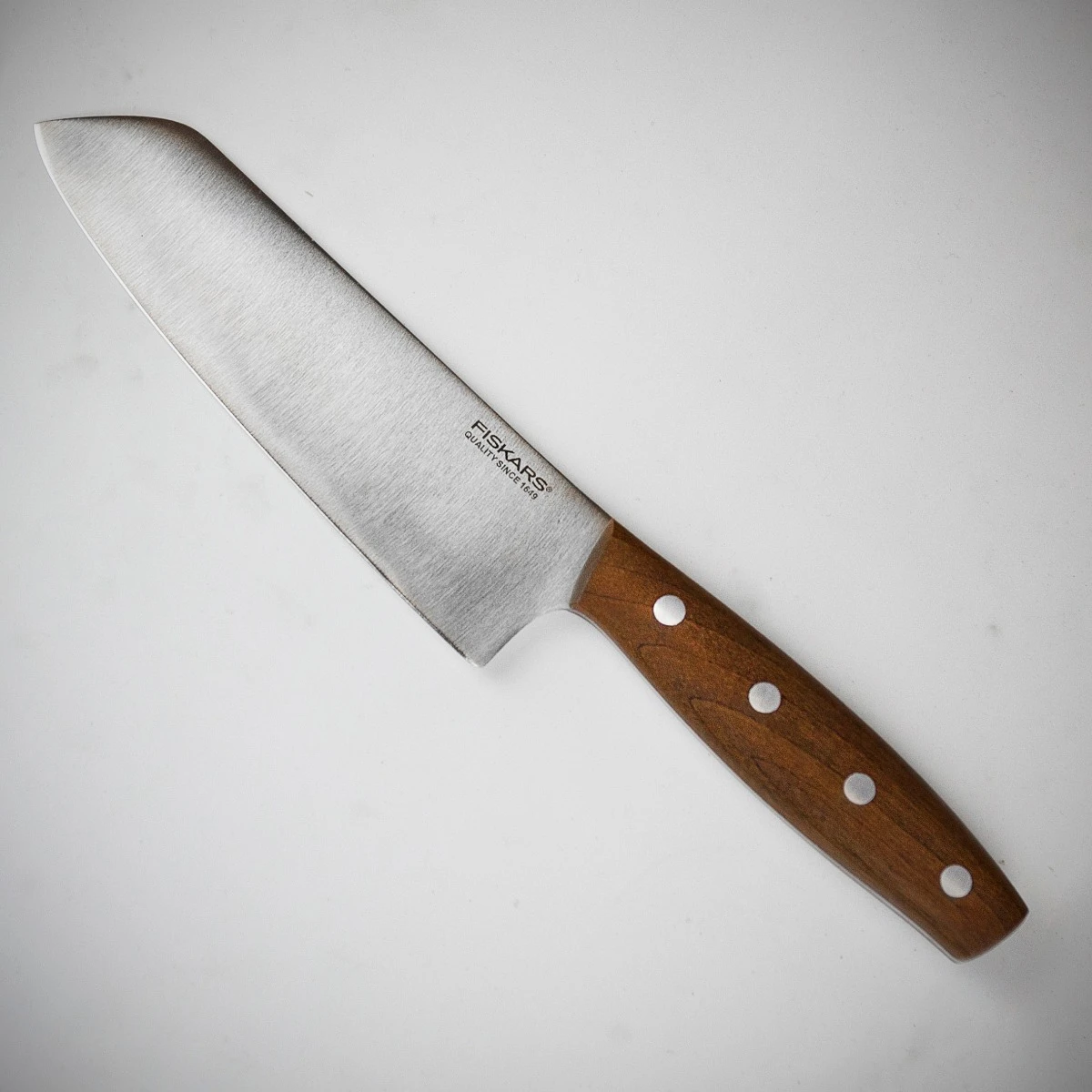 Fiskars Norr 6.3" Santoku Knife With Wooden Handle 3 Fiskars Norr 6.3" Santoku Knife With Wooden Handle
