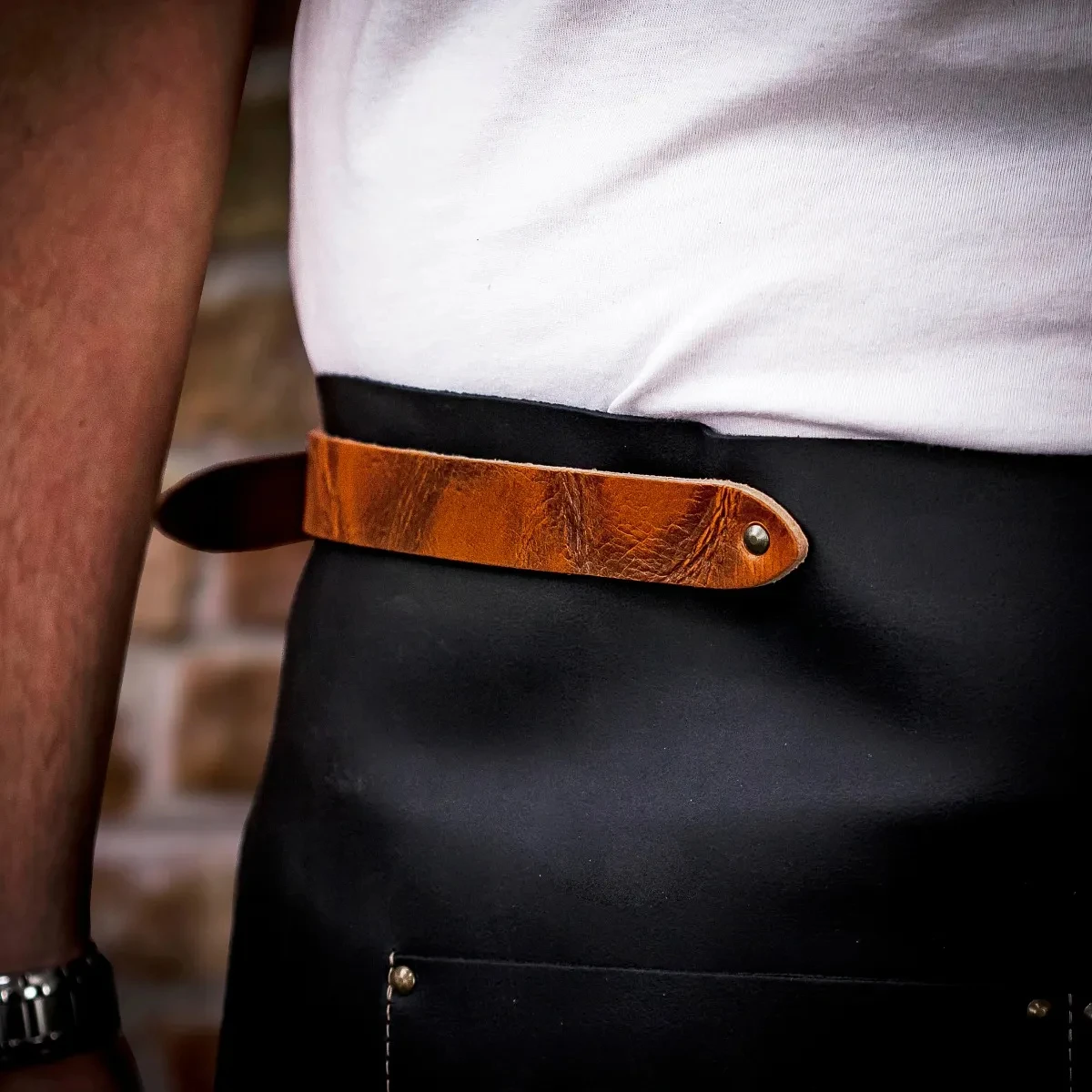 Crafted Vintage Short Leather Apron With Pocket 11 Crafted Vintage Short Leather Apron With Pocket - Image 9